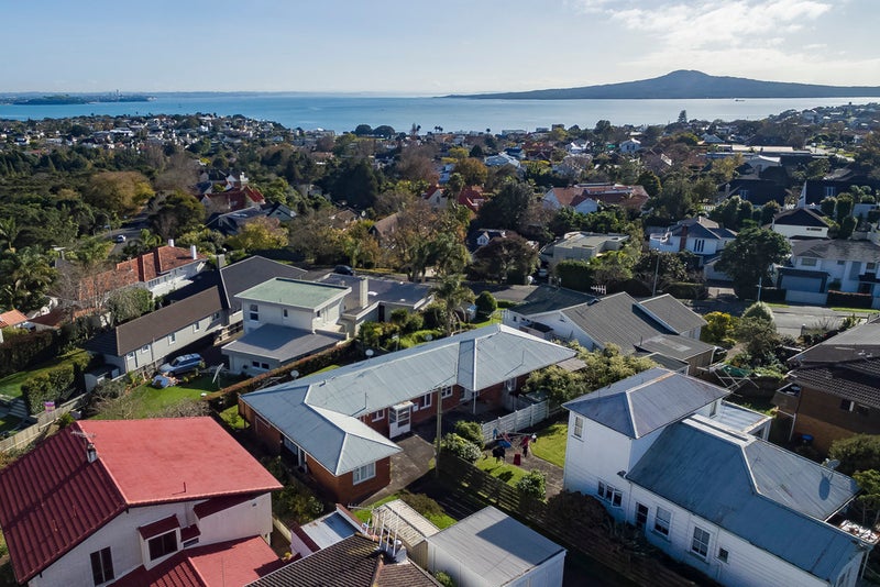 3/0 St Heliers Bay Road, St Heliers, Auckland - Carousel 19