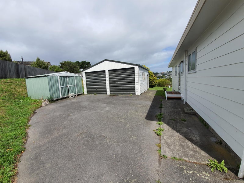 44 Dominica Crescent, Grenada Village, Wellington - Carousel 2
