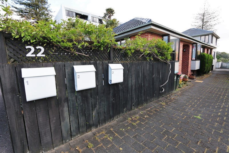 2/22 Gladstone Road, Parnell, Auckland - Carousel 1