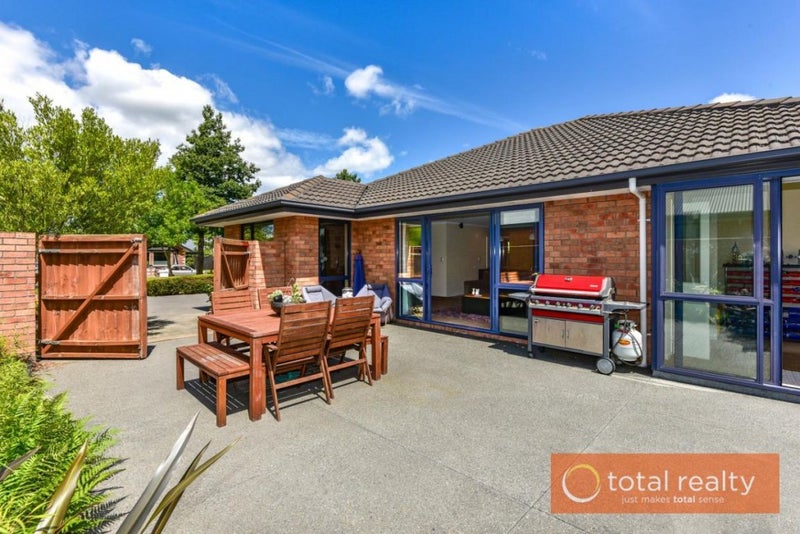 9 Mcmahon Drive, Aidanfield, Christchurch - Carousel 2