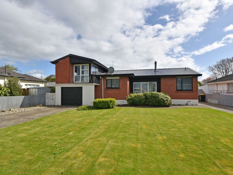 242 Chelmsford Street, Waverley, Invercargill - Carousel 1