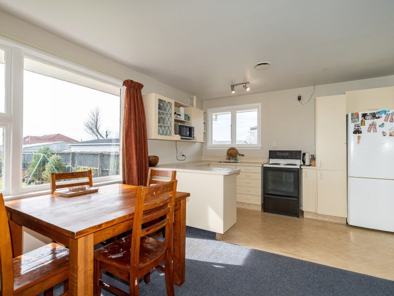 27 Dunstan Crescent, Hornby, Christchurch - Carousel 2