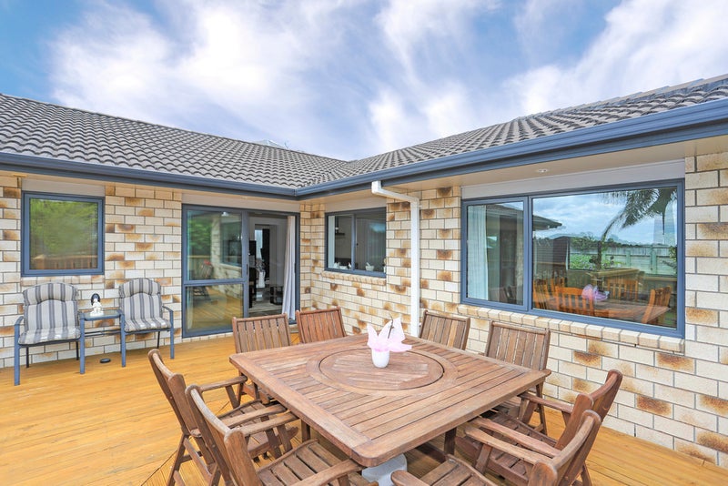 14 Redhaven Place, Bethlehem, Tauranga - Carousel 2
