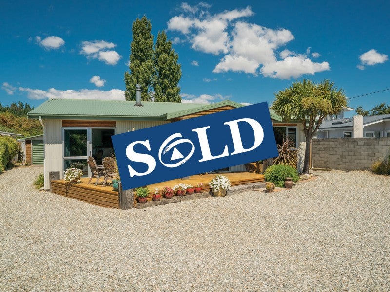 24 Kingston Street, Albert Town, Wanaka - Carousel 1