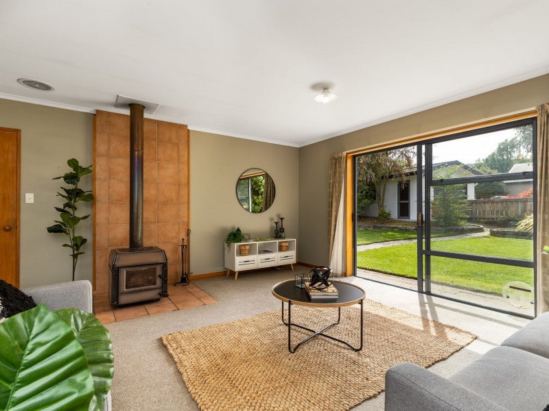 44 Remarkables Crescent, Frankton, Queenstown - Carousel 2