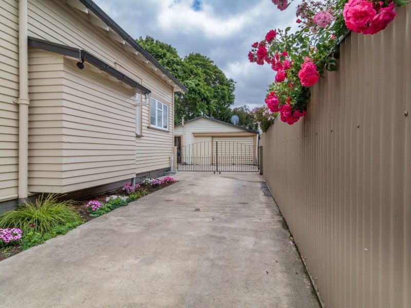 407 Willowpark Road South, Ākina, Hastings - Carousel 17