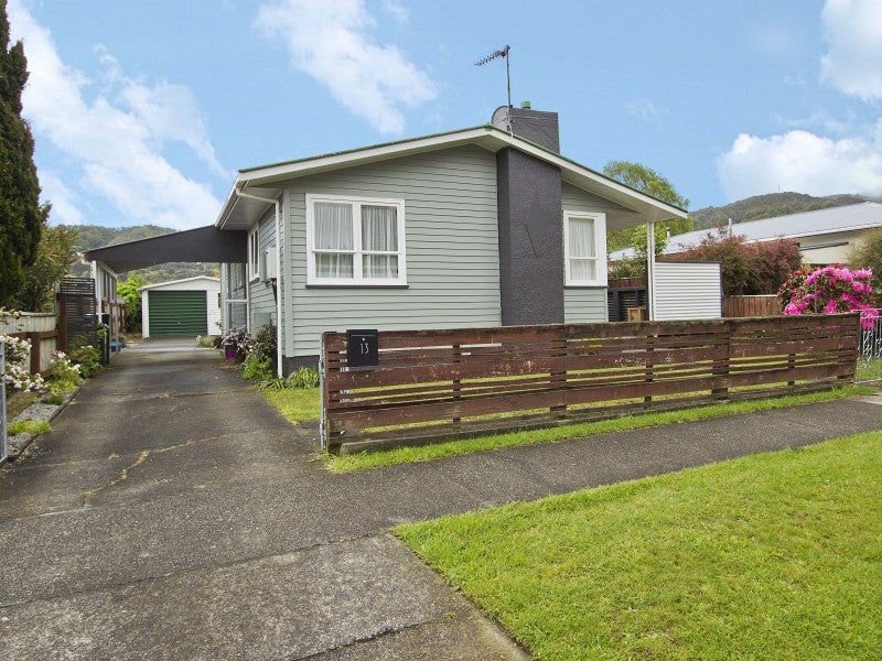 13 Meremere Street, Wainuiomata, Lower Hutt - Carousel 1
