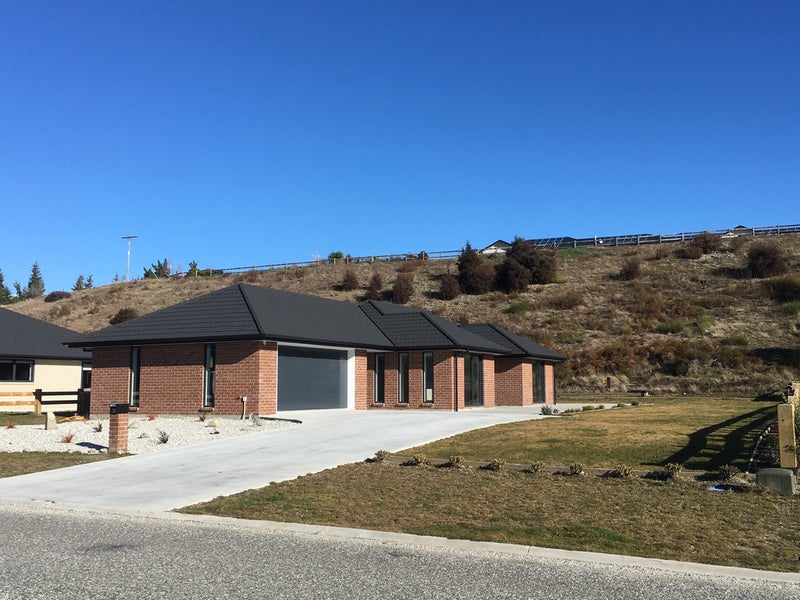 33 Kingfisher CRES, ARROWTOWN - Carousel 1