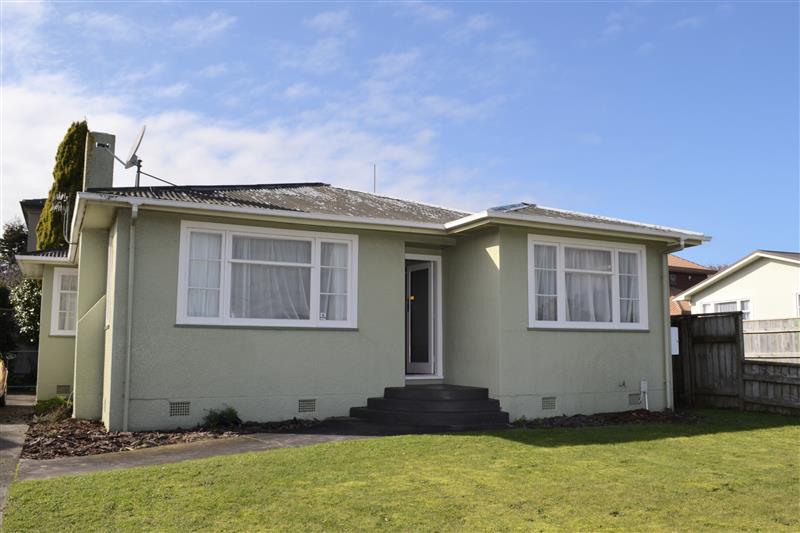 14 Salisbury Avenue, Terrace End, Palmerston North - Carousel 1