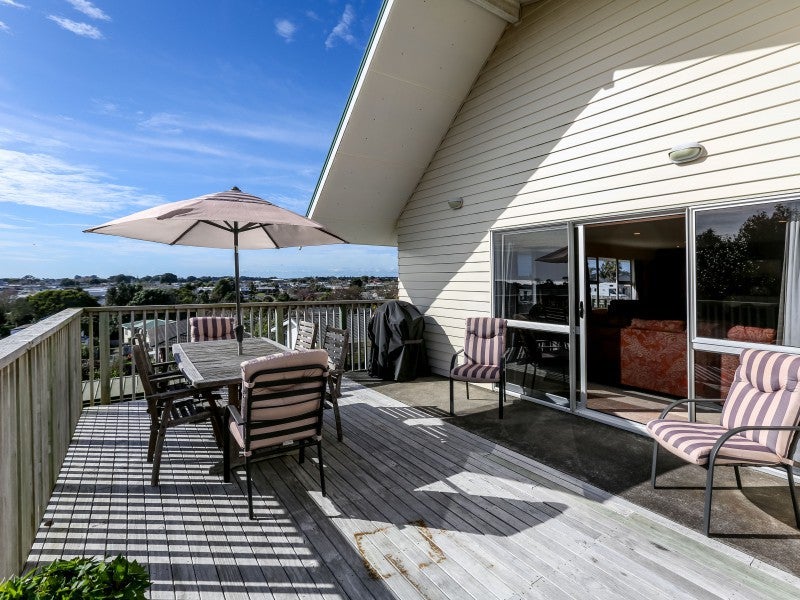 11B Acacia Place, Bell Block, New Plymouth - Carousel 2