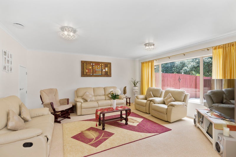 31 Temuka Gardens, Blockhouse Bay, Auckland - Carousel 2
