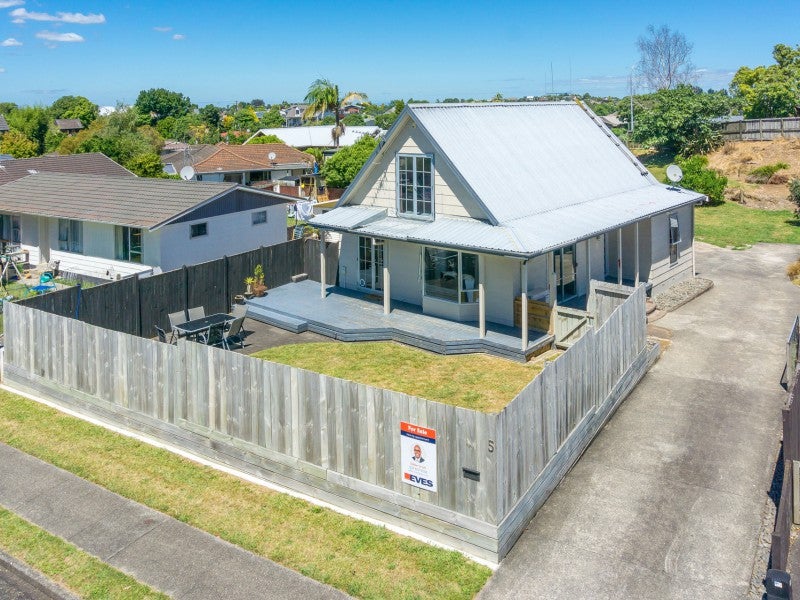 5 Esmae Place, Dinsdale, Hamilton - Carousel 1