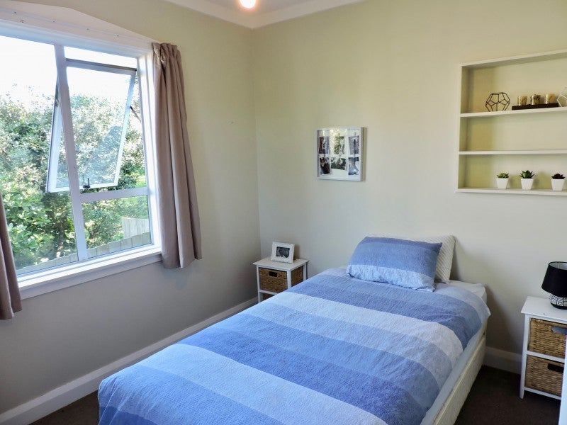 21B Tuki Street, Titahi Bay, Porirua - Carousel 2