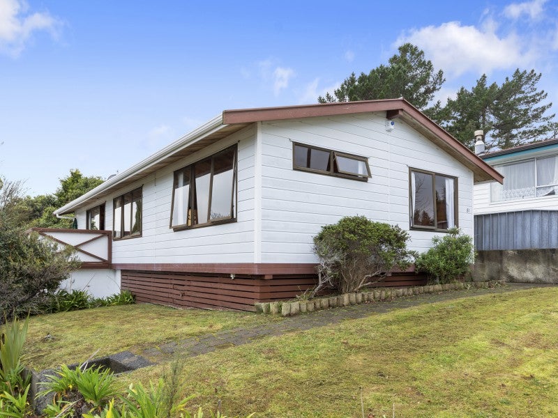 81 Lord Street, Stokes Valley, Lower Hutt - Carousel 1