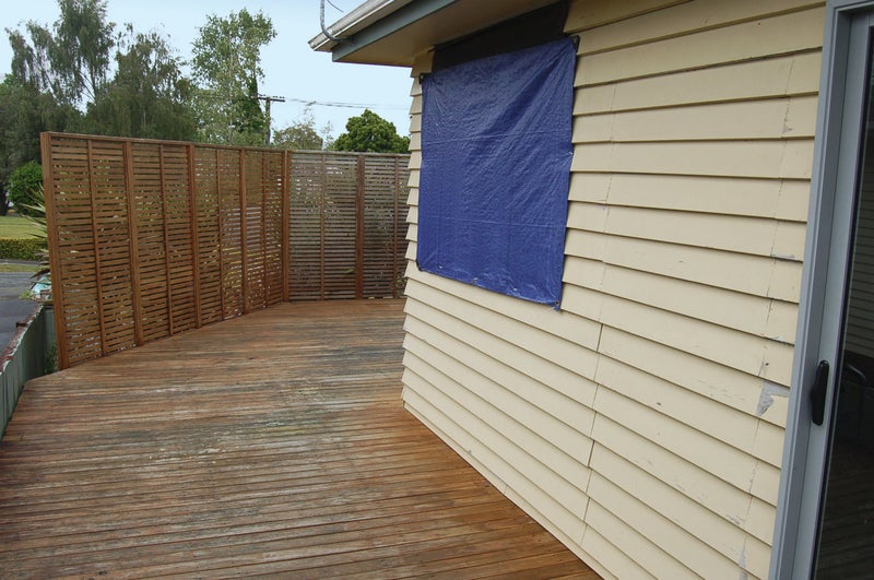 7 Mabian Crescent, Deanwell, Hamilton - Carousel 7