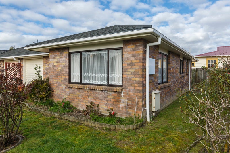 9B Fairs Road, Milson, Palmerston North - Carousel 18