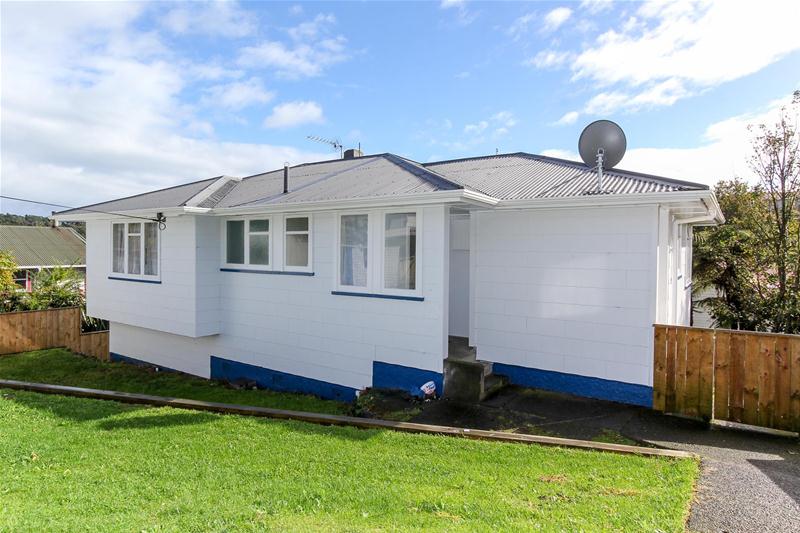20 Parsons Street, Vogeltown, New Plymouth - Carousel 2