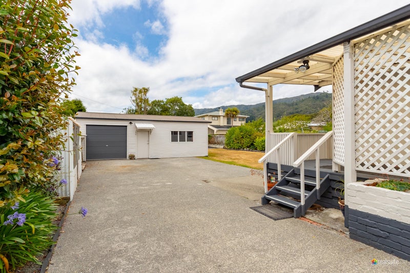 25 Maclaren Street, Maymorn, Upper Hutt - Carousel 18