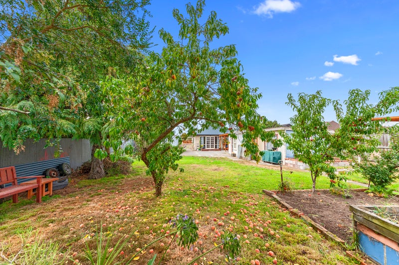 317 Wainoni Road, Avondale, Christchurch - Carousel 12