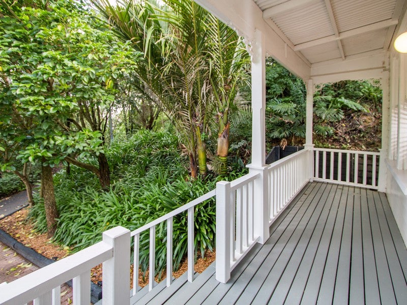 2 Niger Street, Grey Lynn, Auckland - Carousel 2
