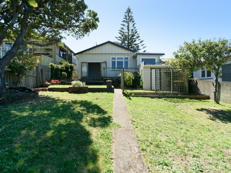 50 Lonsdale Crescent, Rongotai, Wellington - Carousel 2