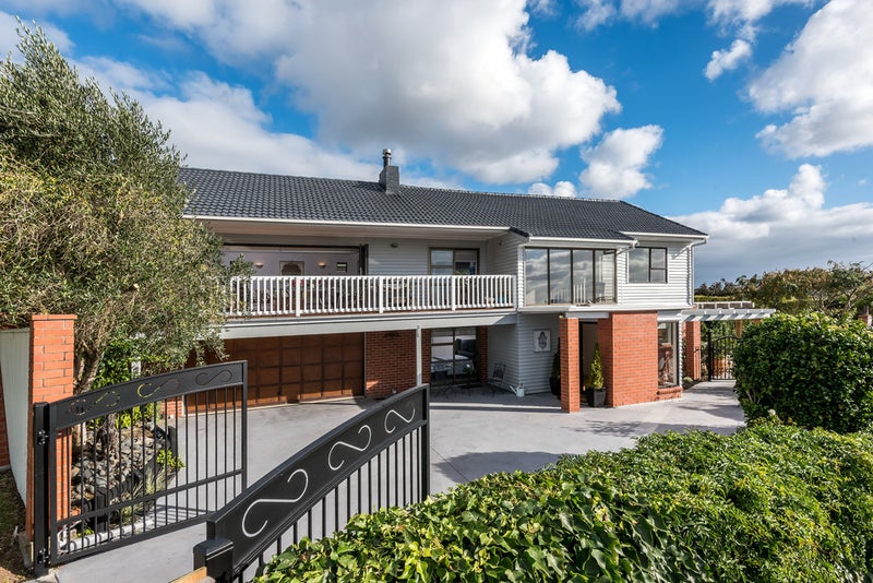 61 Granger Road, Cockle Bay, Auckland - Carousel 2