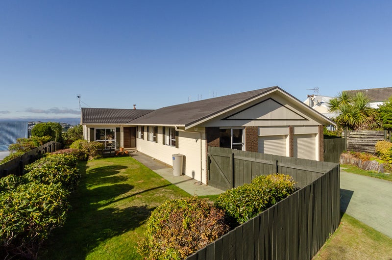 6 Bandipur Terrace, Broadmeadows, Wellington - Carousel 1