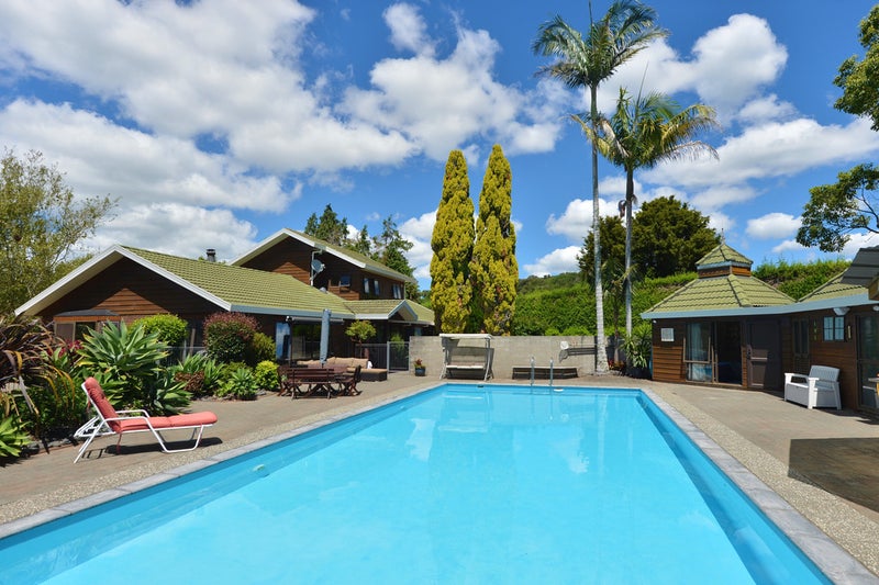 698 Ngunguru Road, Whangarei - Carousel 1
