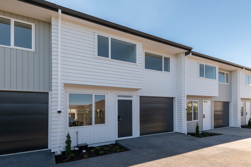 3/27 Dunkirk Road, Panmure, Auckland - Carousel 2