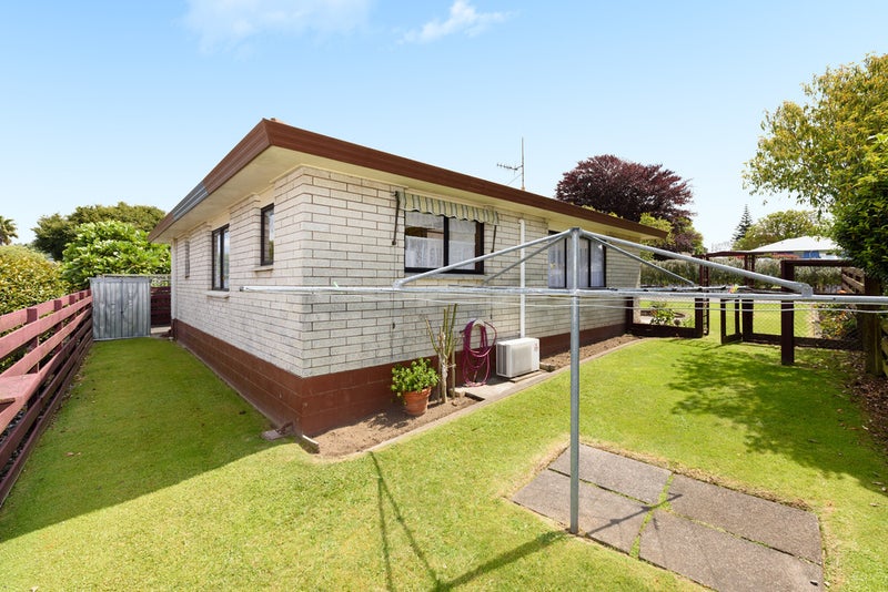 2/153 Waihi Road, Judea, Tauranga - Carousel 12