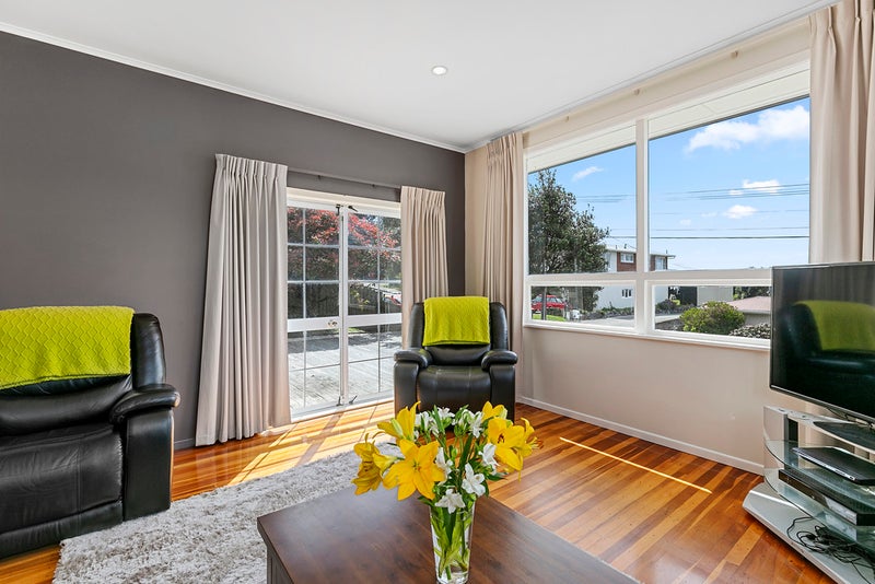 43 Ahuriri Street, Strathmore Park, Wellington - Carousel 2