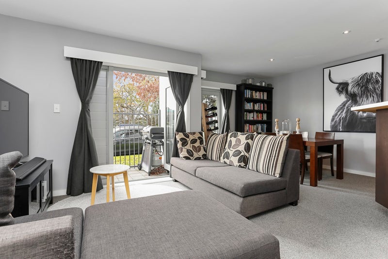 29/2 Western Springs Road, Kingsland, Auckland - Carousel 1