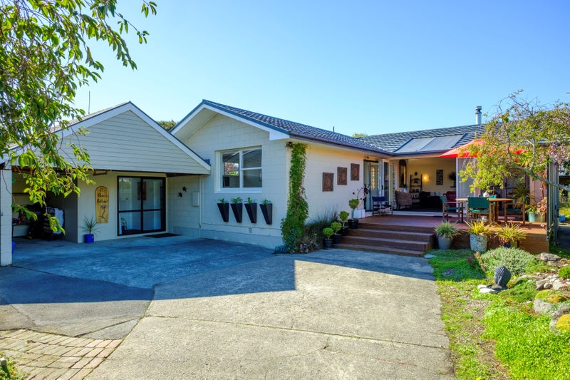 20A Coughtrey Street, Saint Clair, Dunedin - Carousel 20