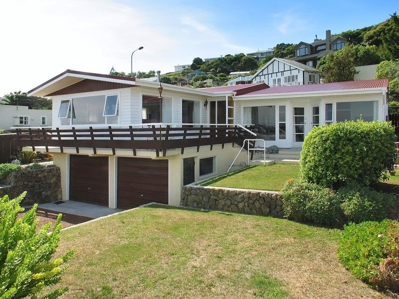 40 Moana Road, Plimmerton, Porirua - Carousel 1