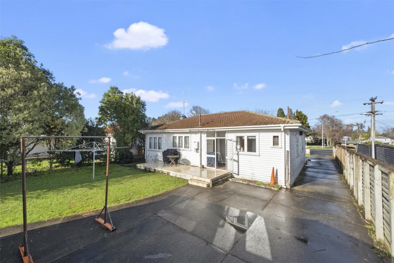 69 Bader Street, Bader, Hamilton - Carousel 12