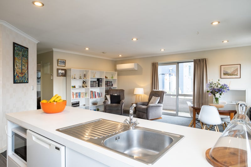 66E Law Street, Caversham, Dunedin - Carousel 2