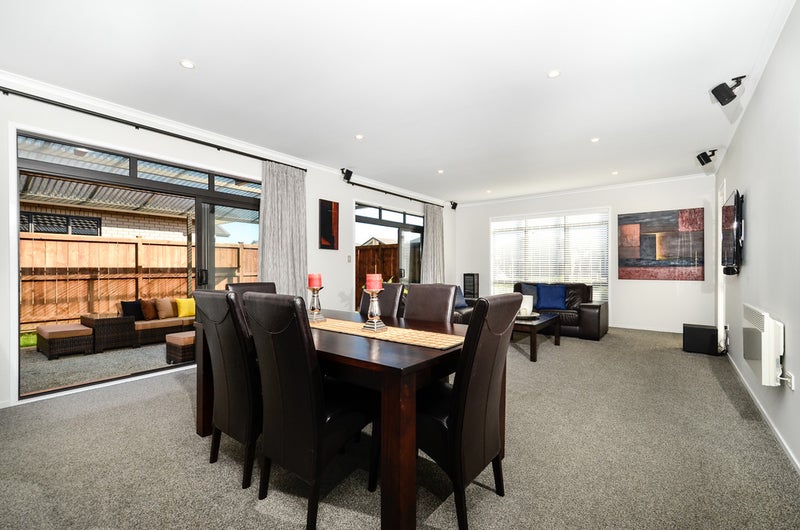 9 Malbec Place, Huapai, Kumeu - Carousel 2