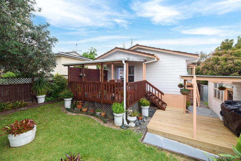 112/10 Hotspur Place, Bayview, Auckland - Carousel 1