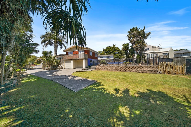 6 April Place, Red Hill, Papakura - Carousel 2