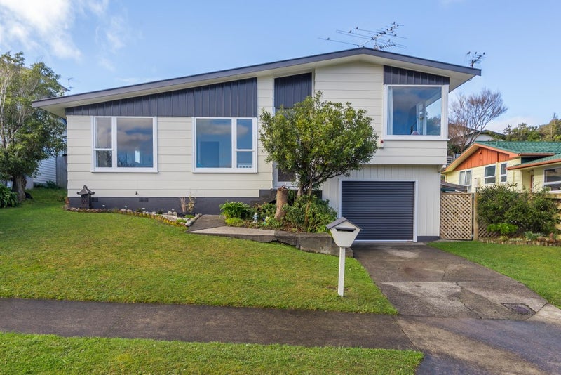 100 Major Drive, Kelson, Lower Hutt - Carousel 2