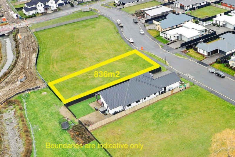 12 Picadilly Avenue, Casebrook, Christchurch - Carousel 1