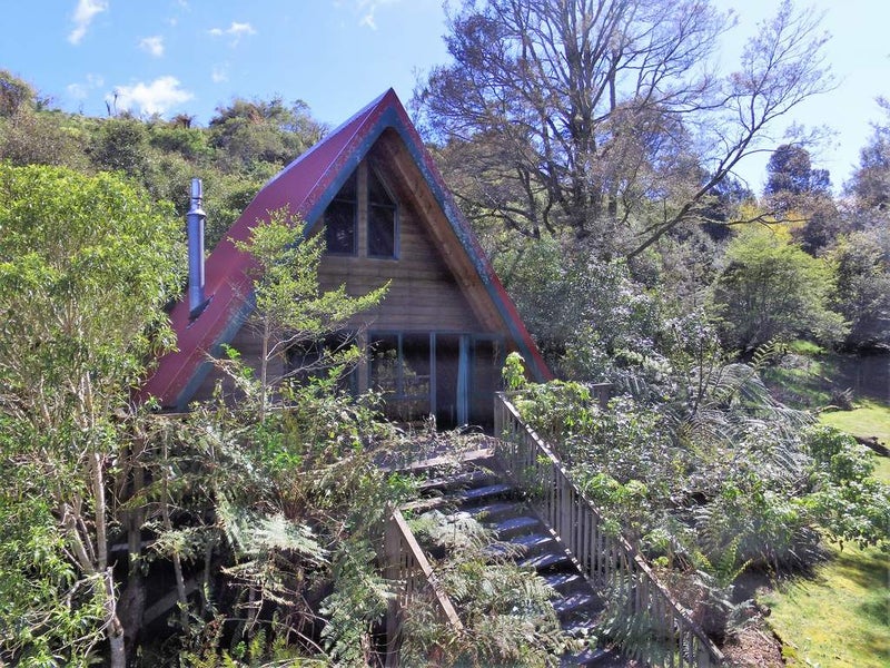 38 Petersons Road, Apiti, Āpiti - Carousel 1