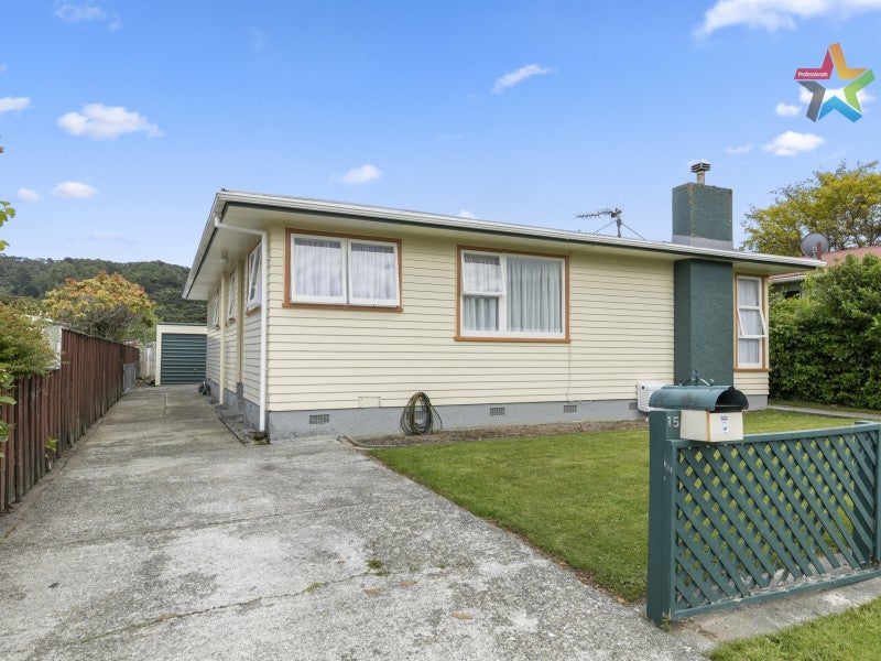 15 Momona Street, Wainuiomata, Lower Hutt - Carousel 1