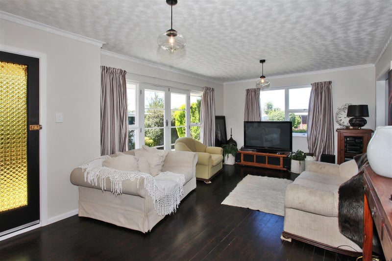 2A Nyoli Street, Northcote, Christchurch - Carousel 2