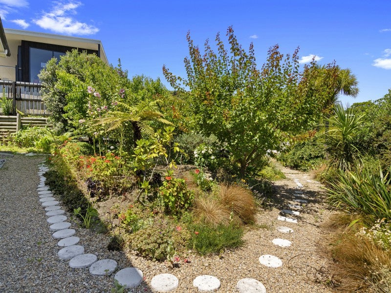29 Tosswill Road, Tahunanui, Nelson - Carousel 21