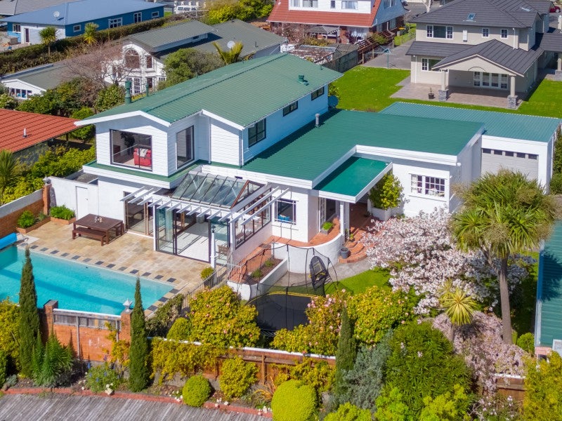 7A Nikau Grove, Woburn, Lower Hutt - Carousel 19