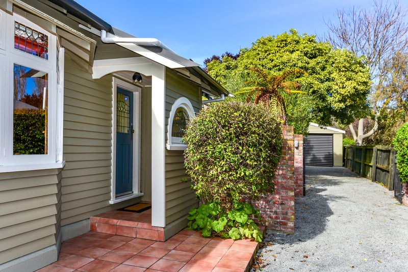 82 Corson Avenue, Beckenham, Christchurch - Carousel 2