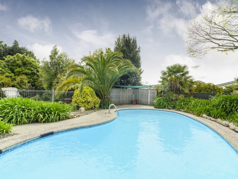 76 Long Melford Road, Awapuni, Palmerston North - Carousel 20