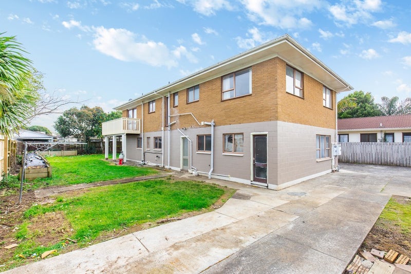 2/7 Huber Street, Weymouth, Auckland - Carousel 17