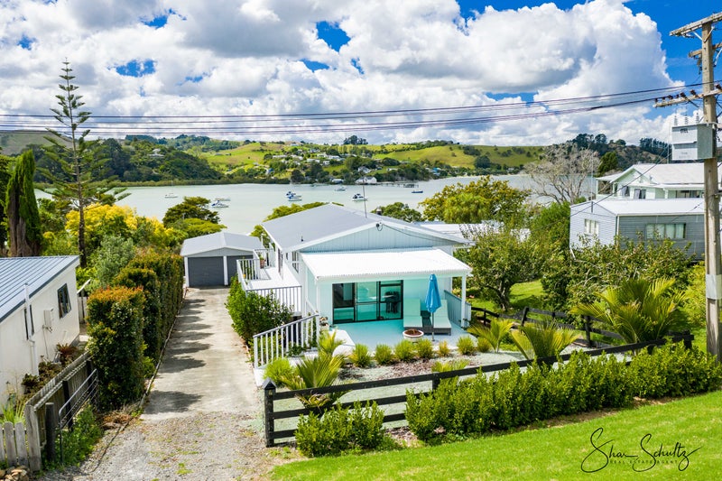 4 Bonham Street, Pahi, Paparoa - Carousel 1